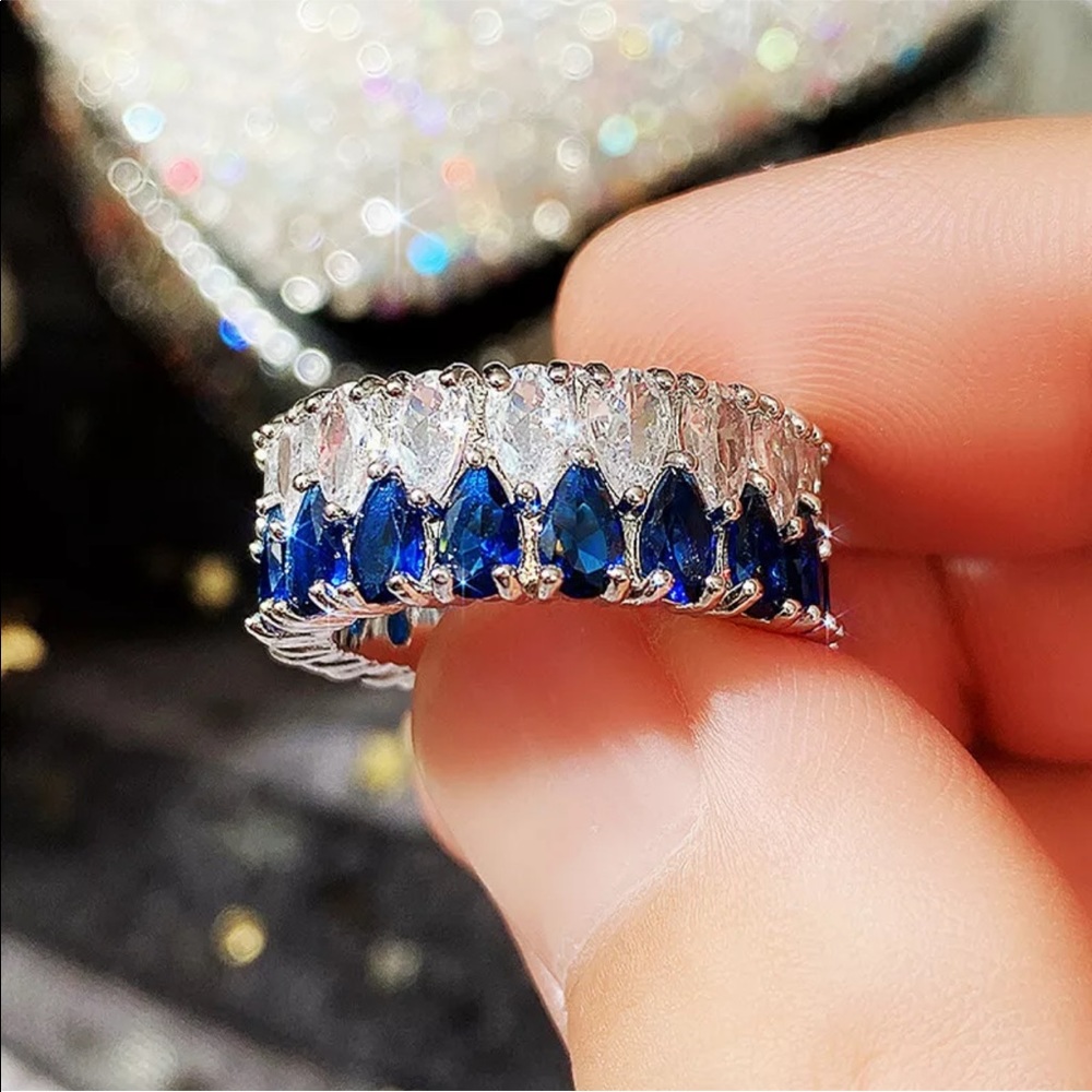New Women’s 925 Silver Beautiful Sapphire Ring